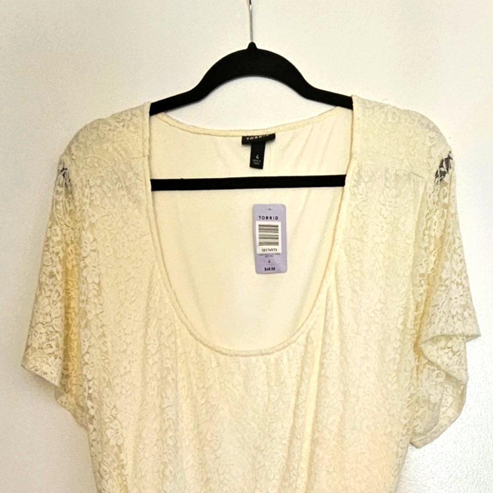 Lace cream midi dress